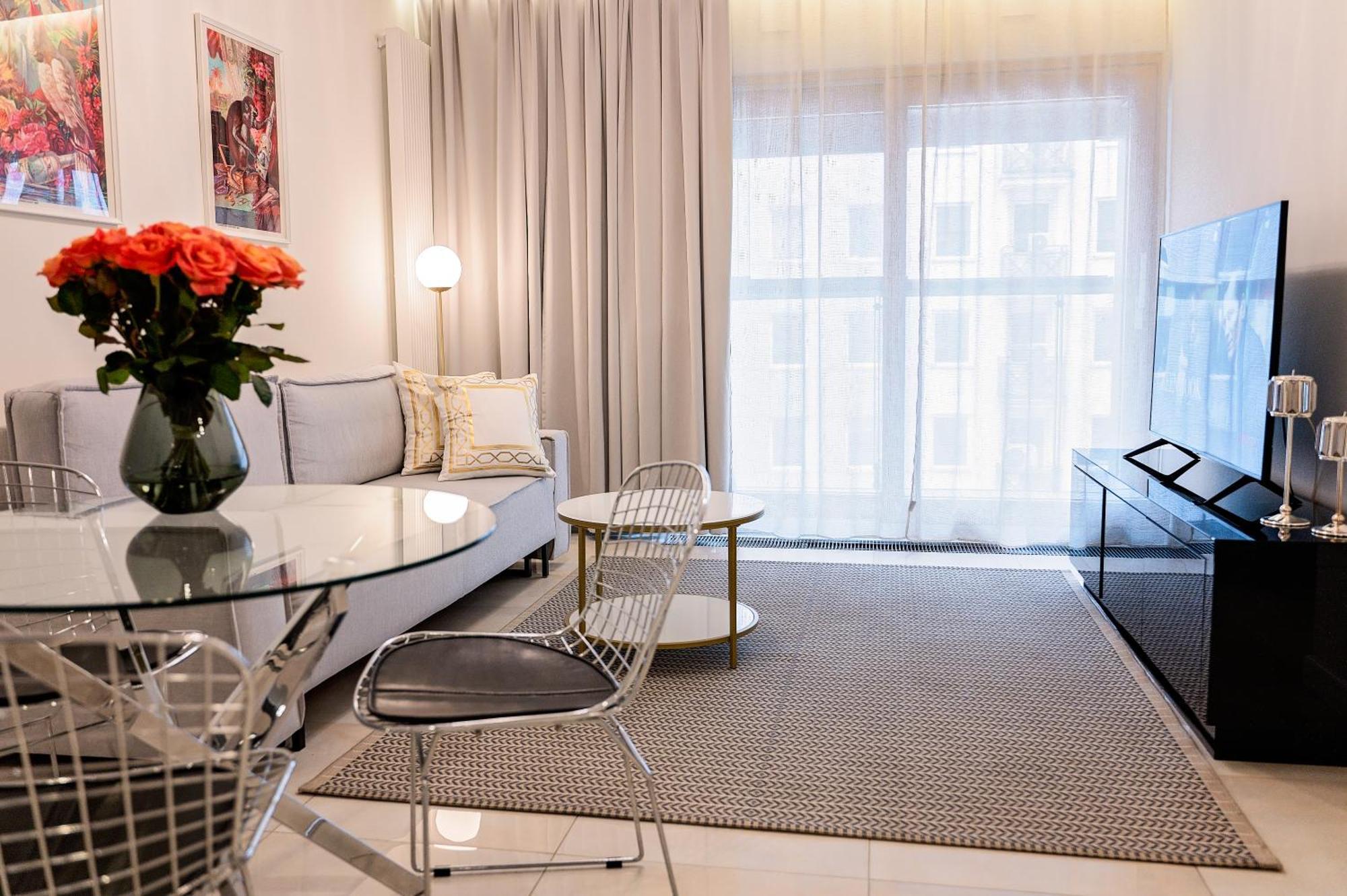 Mennica Residence Patronus Apartments Warsaw Exterior photo