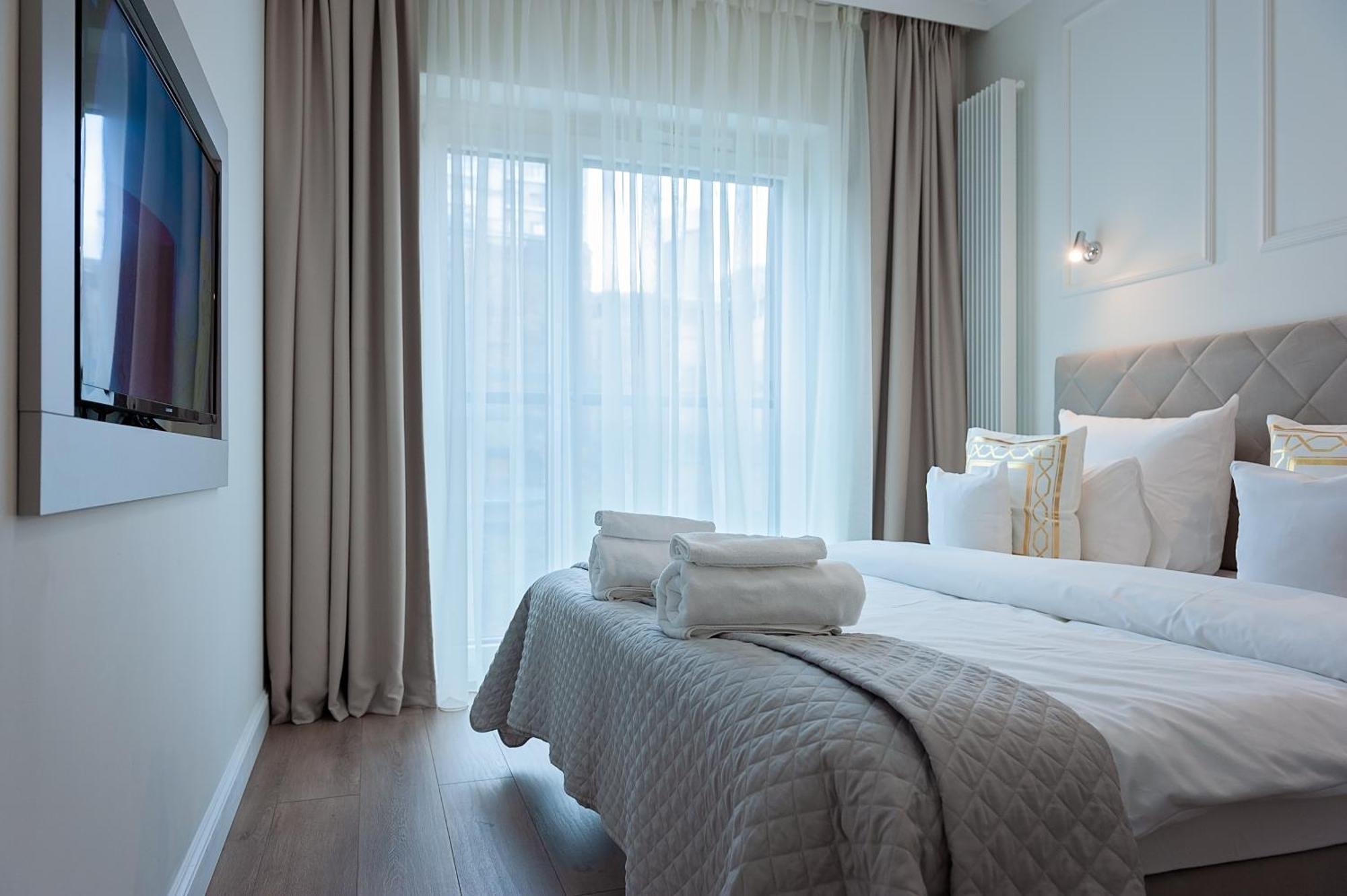 Mennica Residence Patronus Apartments Warsaw Exterior photo
