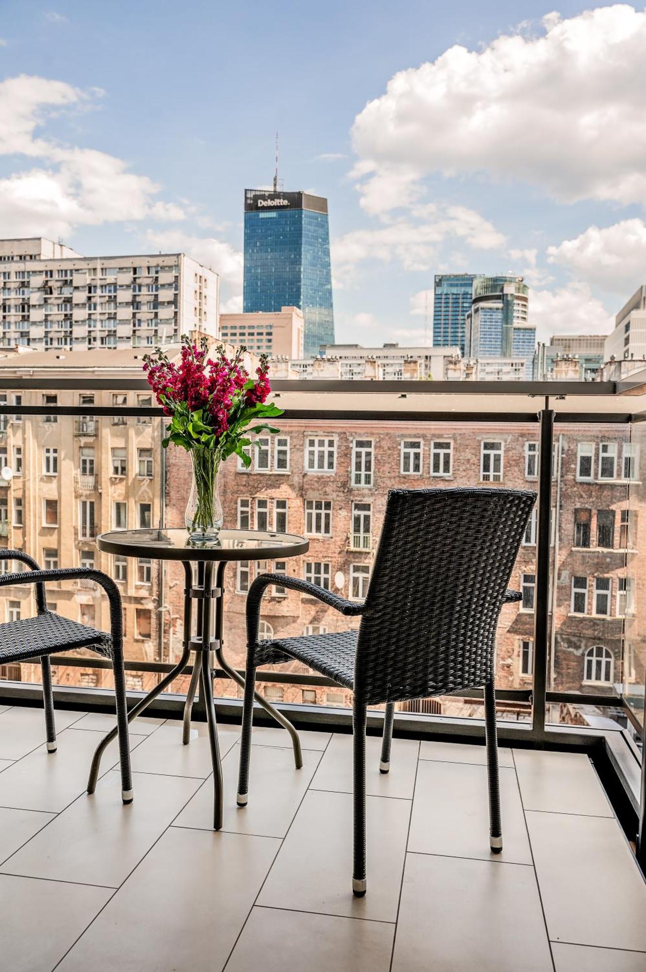 Mennica Residence Patronus Apartments Warsaw Exterior photo